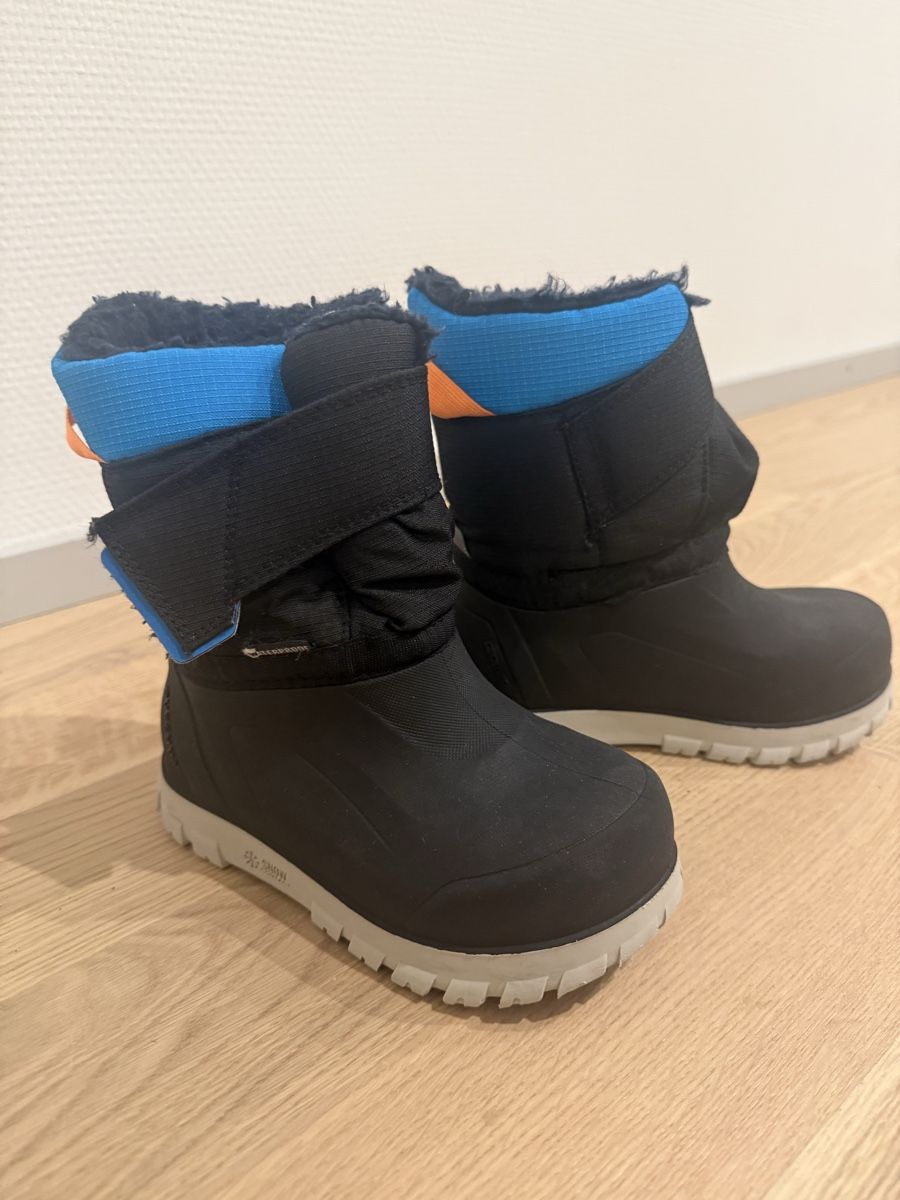 Decathlon Herrenschuhe: Winter boots waterproof black size EU 28 – Gebraucht aus Adliswil von cla_9qpg