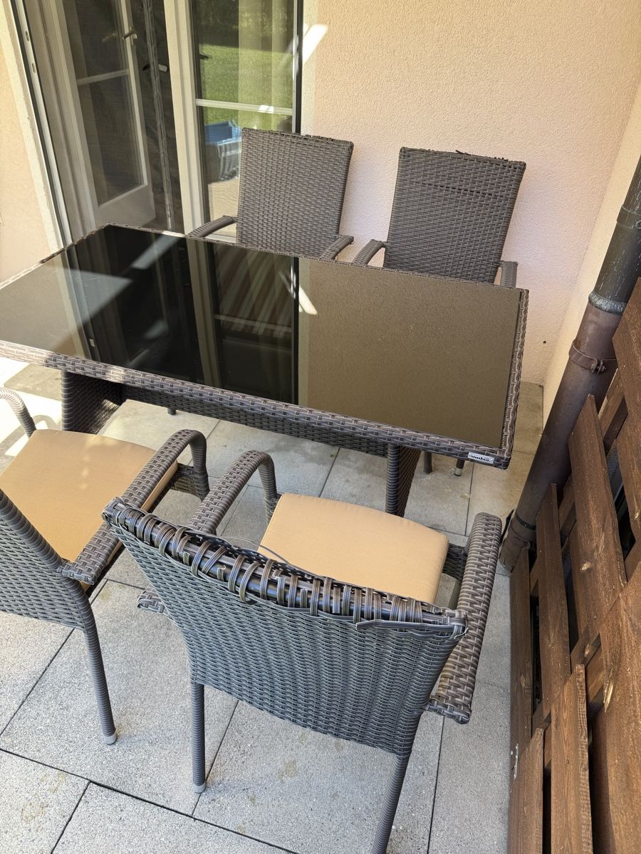 Tischset: Gartentisch mit 4 Stühlen  GRATIS – Gebraucht aus Sevelen von Sp_A 3