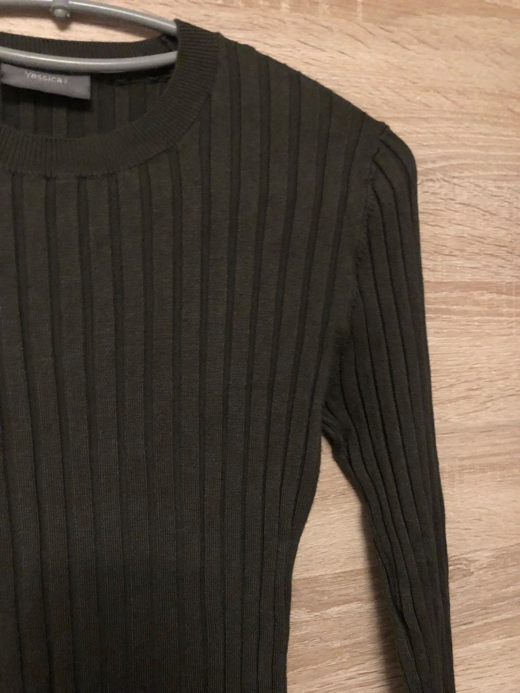 Pullover & Sweatshirts: Pull – Neu (gemäss Beschreibung) aus Lausanne von naranjo 1