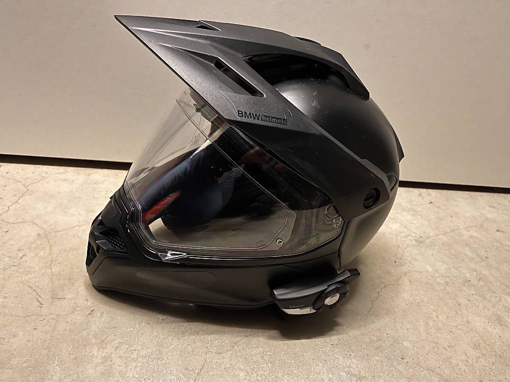 Caschi & visiere: BMW Helm GS Carbon & Caberg Carbon  inkl. Sena Com – Usato da Bellmund venduto da sherman600