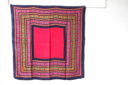 Yves Saint Laurent, buntes  Seidentuch - YSL Foulard / Carre