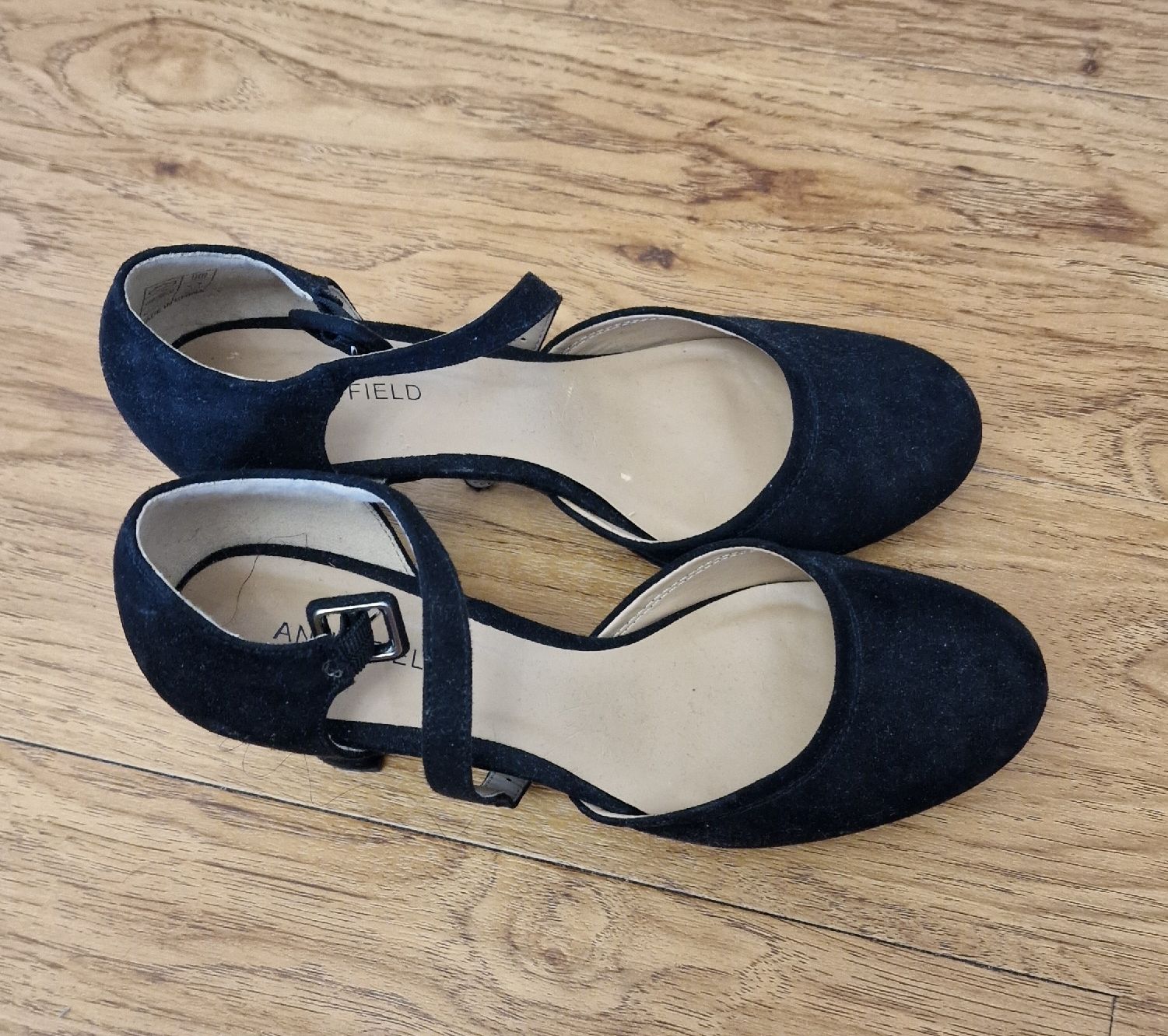 Scarpe da donna: Anna Field Wildleder Pumps Gr. 37 Schwarz – Usato da Wald ZH venduto da Cjp