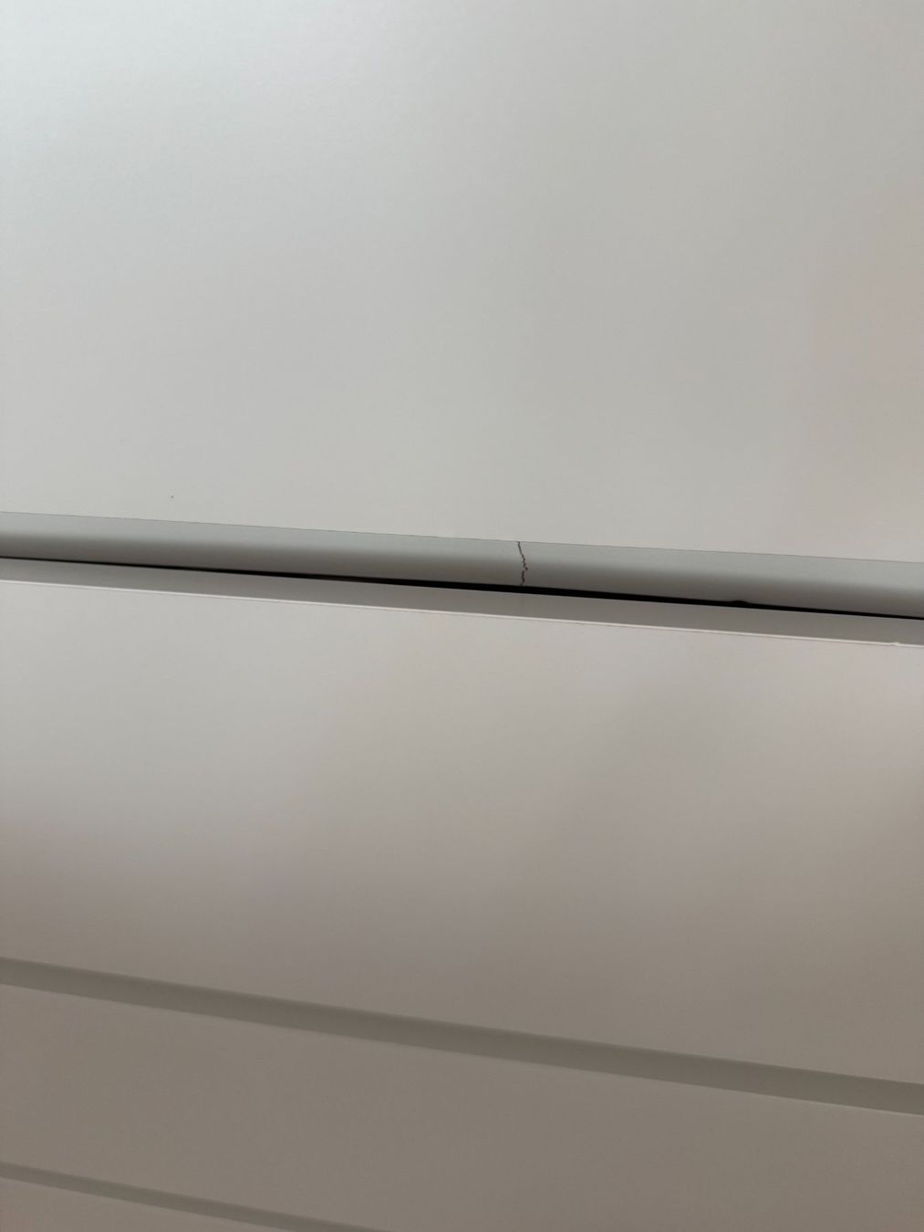 Ikea Cassettiere: IKEA MALM Kommode mit 4 Schubladen, weiss – Usato da Basel venduto da gul_b99z 1