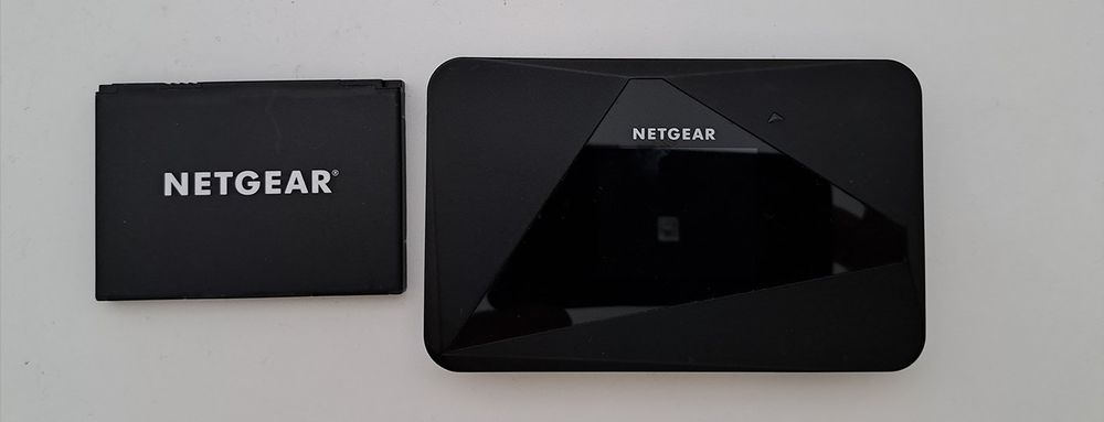 thumbnail image 2 of New Replacement Wall Charger For Sprint NETGEAR Fuse Hotspot AirCard 779S – 2100mA With Micro USB Cable 2 of 5