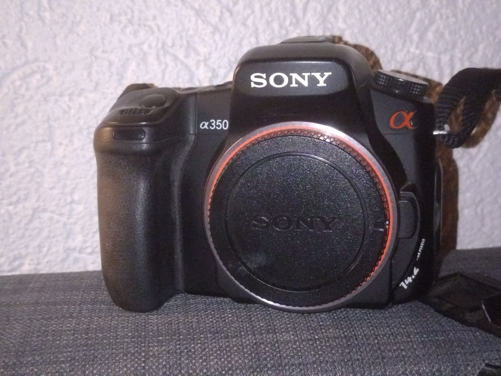 Sony Fotocamera: Sony Alpha A350 : Reflex numérique – Usato da Farvagny-le-Grand venduto da LaCaverne