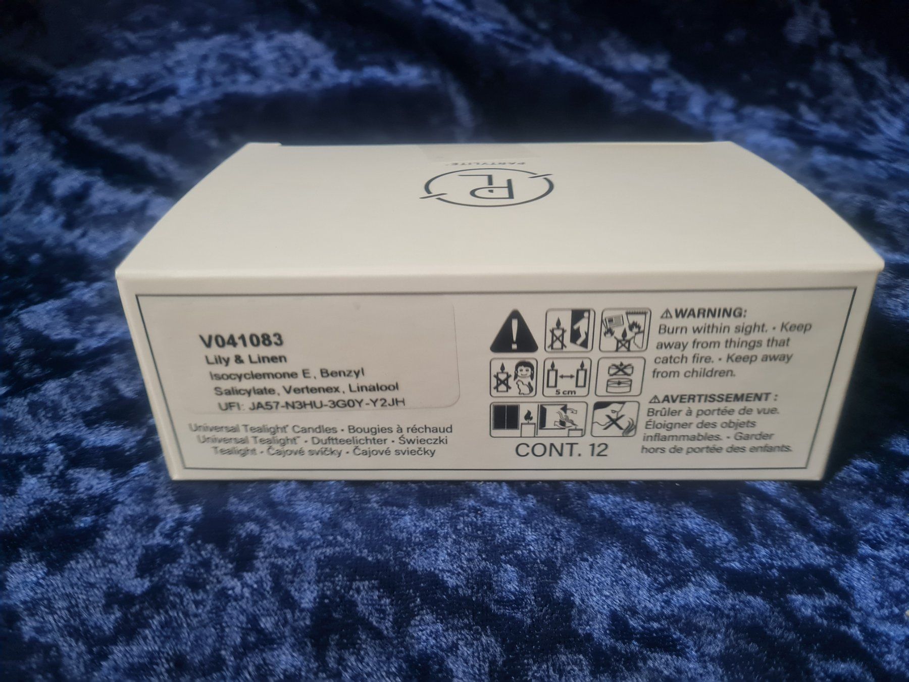 Partylite Candele: PartyLite - 12 Teelichter Lily + Linen – Nuovo e nell'imballaggio originale da Othmarsingen venduto da Kleibai 1