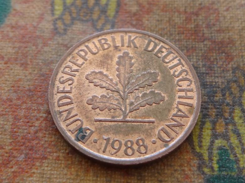 Tutti le monete: DEUTSCHLAND 2 Pfennig 1988 – Usato da Romanel-sur-Lausanne venduto da Swift13
