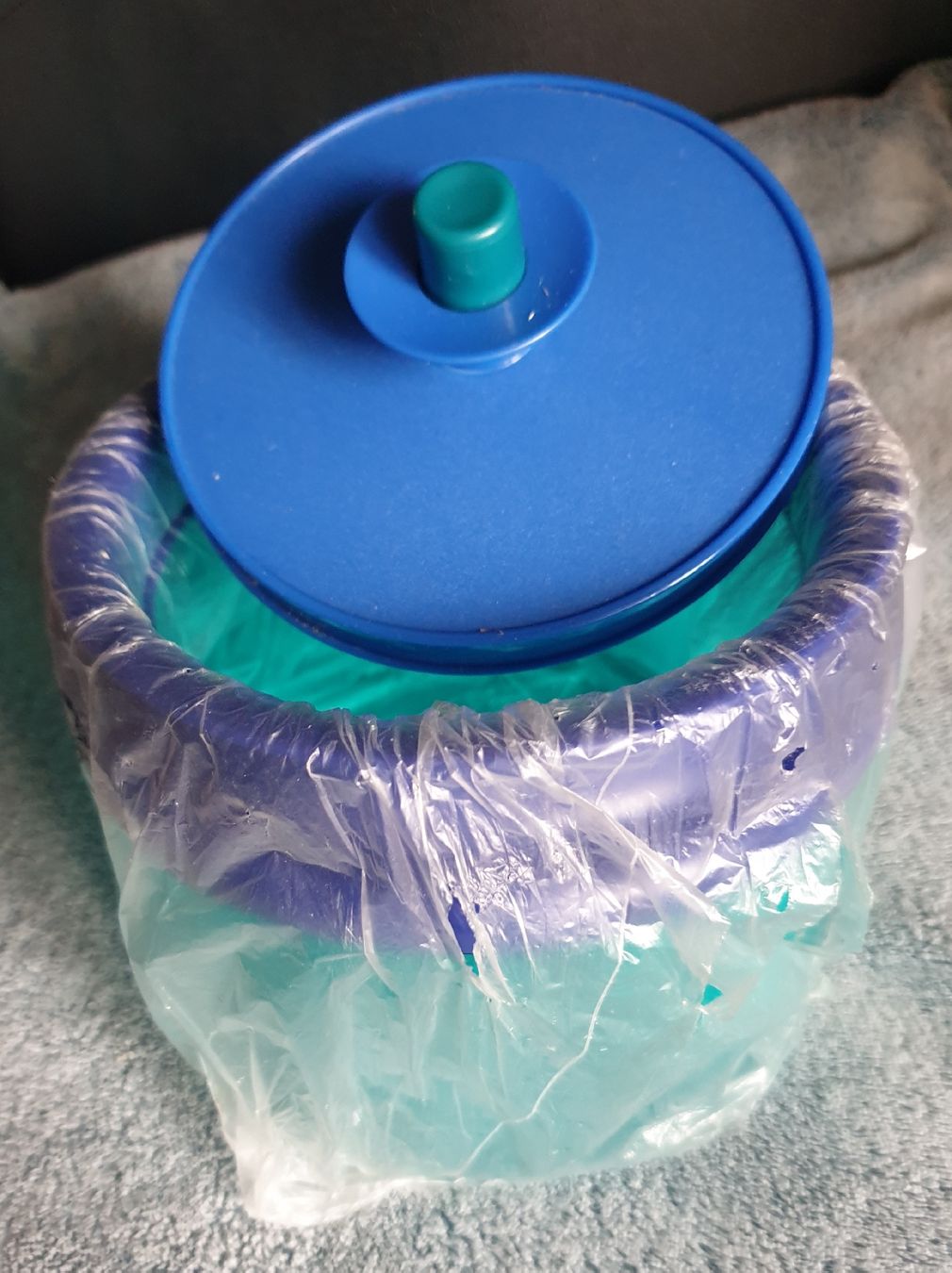 Tupperware Contenitori & Simili: Tupperware blau neu und originalverpackt 1.2 Liter – Nuovo e nell'imballaggio originale da Reinach BL venduto da Silvester1900 1