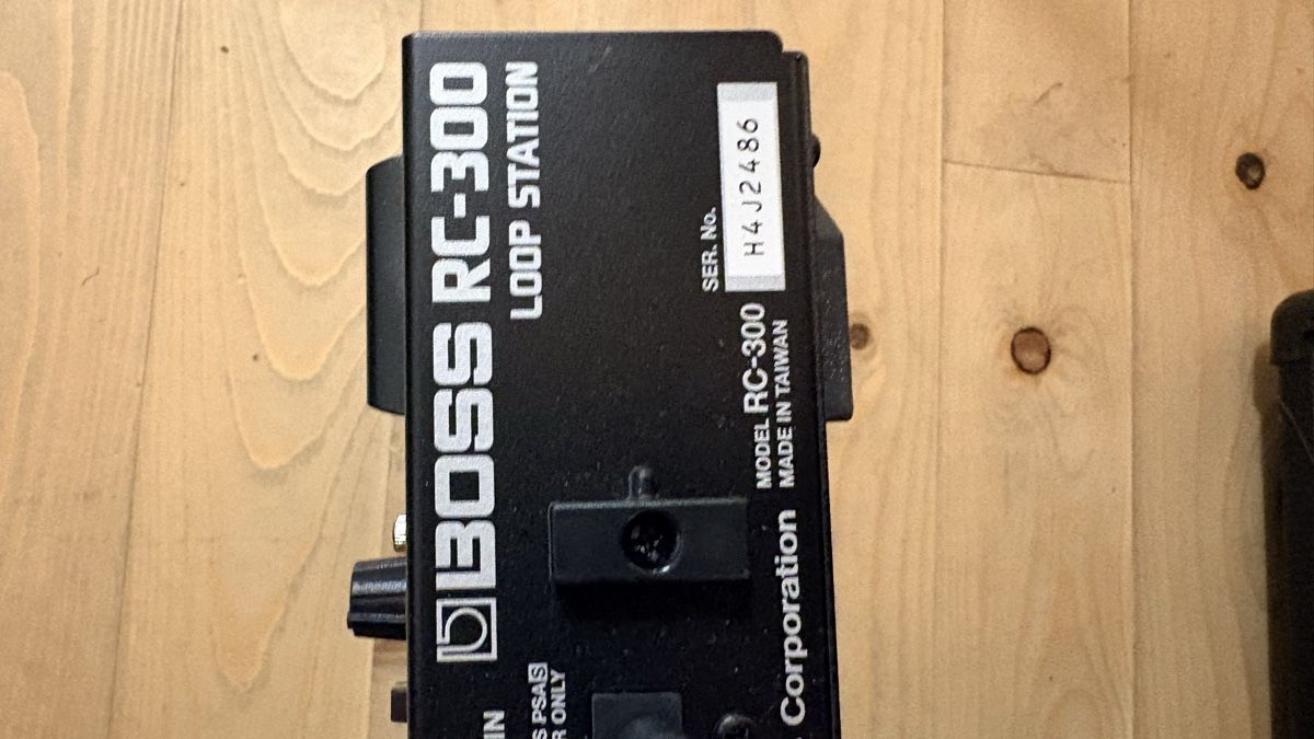 Boss Strumenti musicali: BOSS RC-300 Loop Station – Usato da Wattwil venduto da macuser03 3