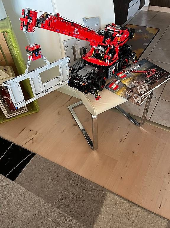 Lego Kit di costruzioni: Geländegängiger Kranwagen 42082 – Usato da Olten venduto da Einwegparadies 4