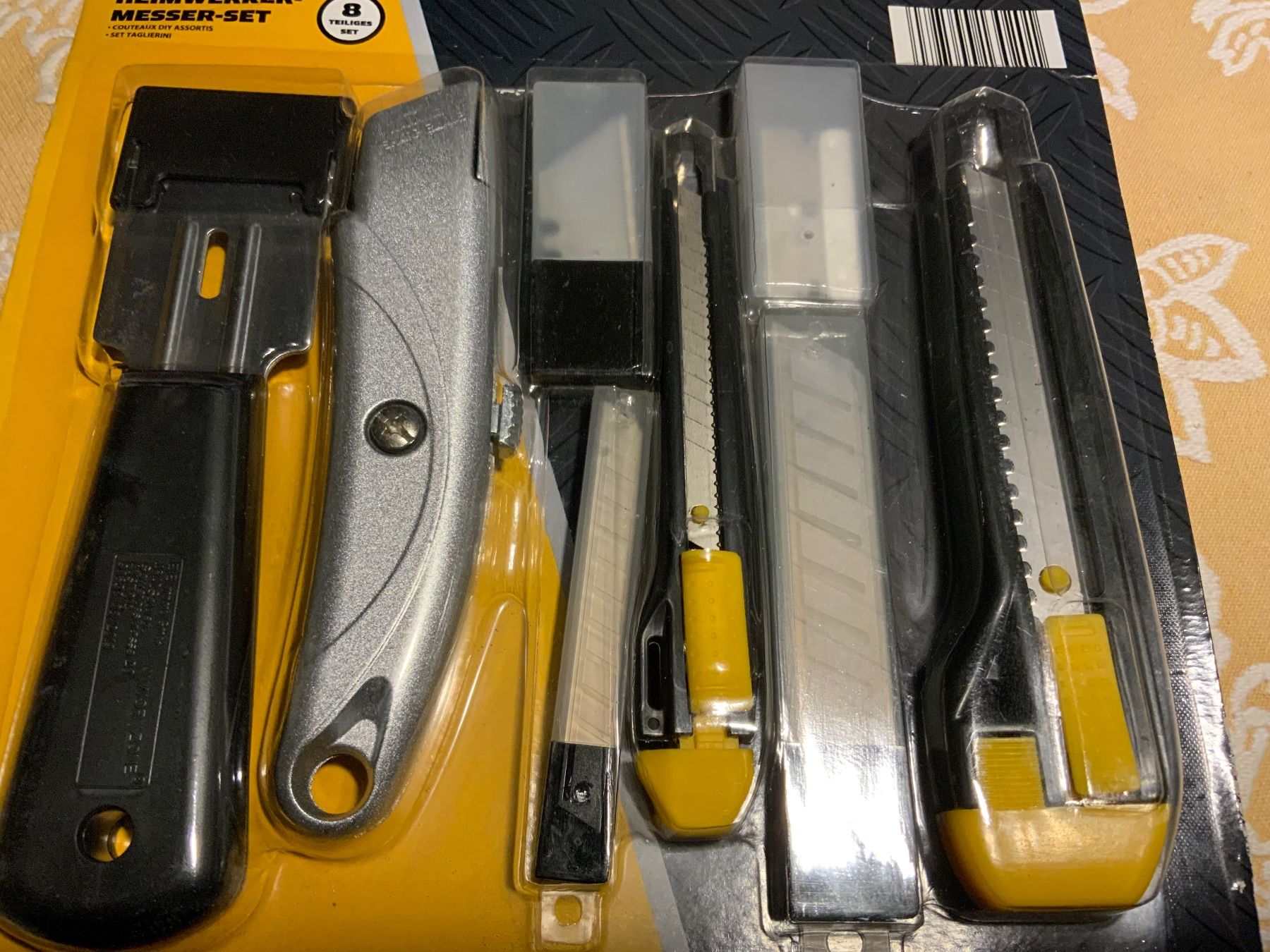 Tutti gli attrezzi: Heimwerker-Messer-Set (8-teilig) – Nuovo e nell'imballaggio originale da Kreuzlingen venduto da son_8cwm 2