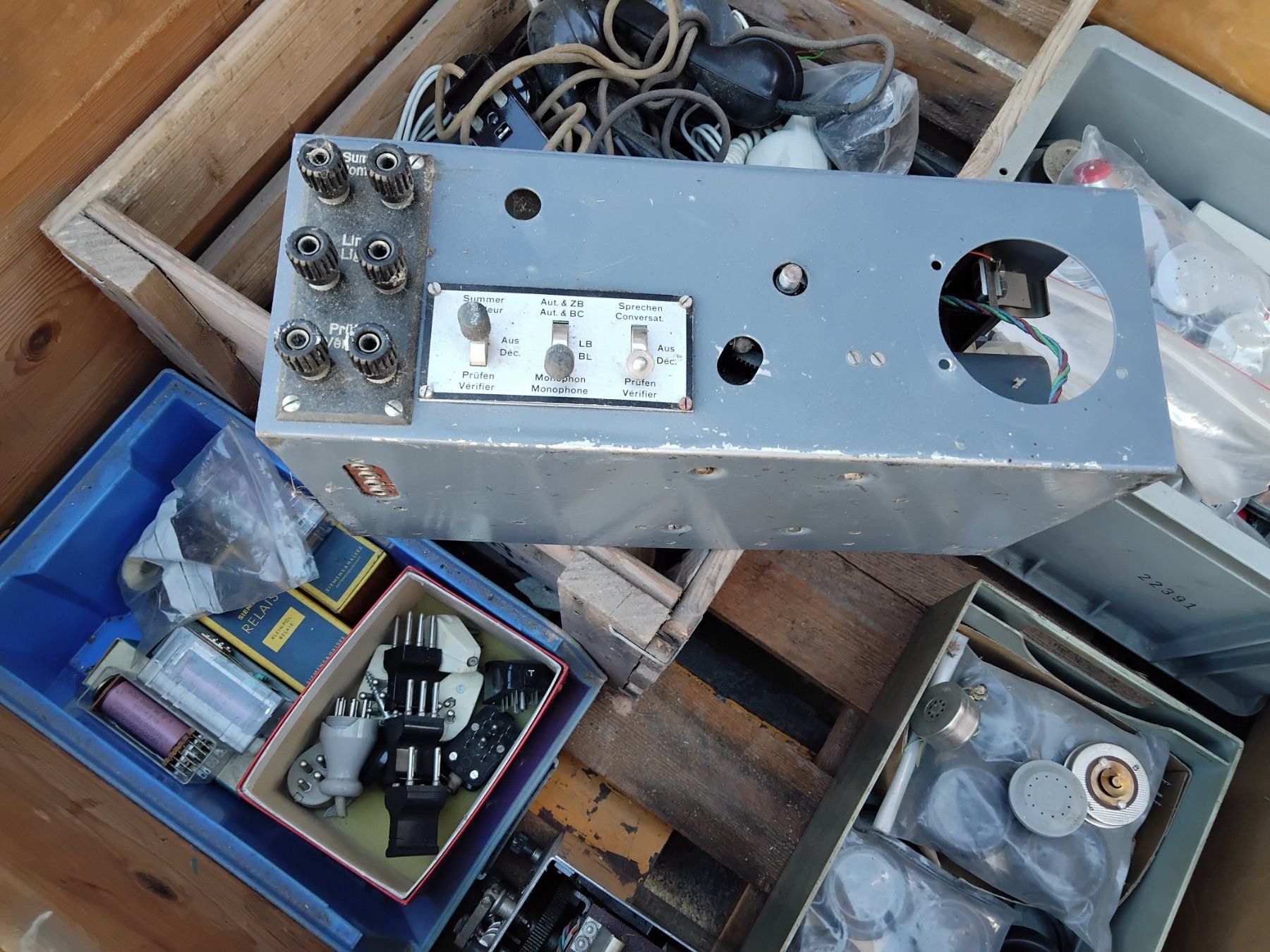 Telefone: Schweizer Telefone Ersatzteile – Defekt aus Nuglar von lampa-radio 7