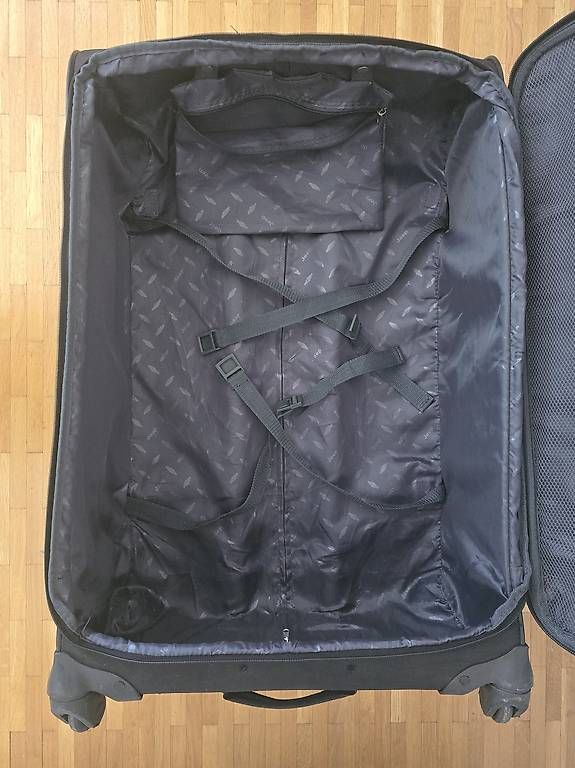 Valigie: Grande valise à roulettes avec soufflet – Usato da Nyon venduto da ste_t5dv 1