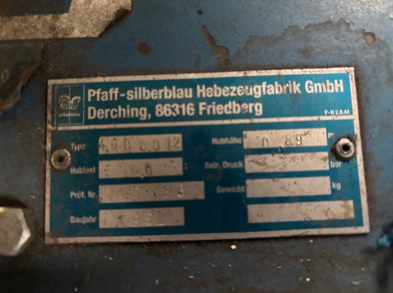 Piattaforme elevatrici & Crick: Mobiler Marken Scherenhubtisch Hydraulisch – Usato da Egg b. Zürich venduto da SwissTradingAgency 4