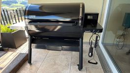 Weber Smokefire EX6 Stealth Edition