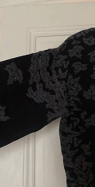 Maglioni & Felpe: Pull noir gris Zara – Usato da Genève venduto da cel_zk6m 1