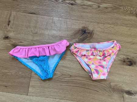 Badehosen Kinder Grösse 98 zwei Stücke