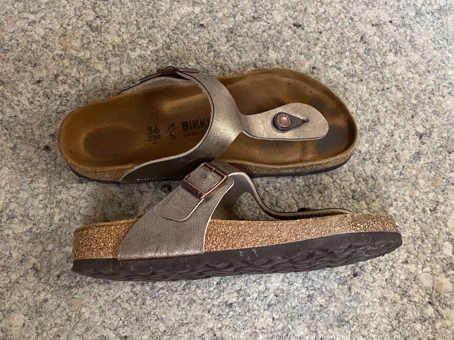 Birkenstock Chaussures femmes: Birkenstock Gizeh Gr. 36 – D'occasion à Wattwil par edel88 4