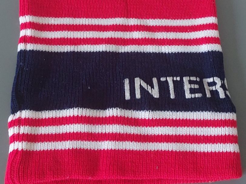 Altro in  Abbigliamento & Accessori: Wintercape Intersport Vintage – Usato da Adliswil venduto da JulienCycling
