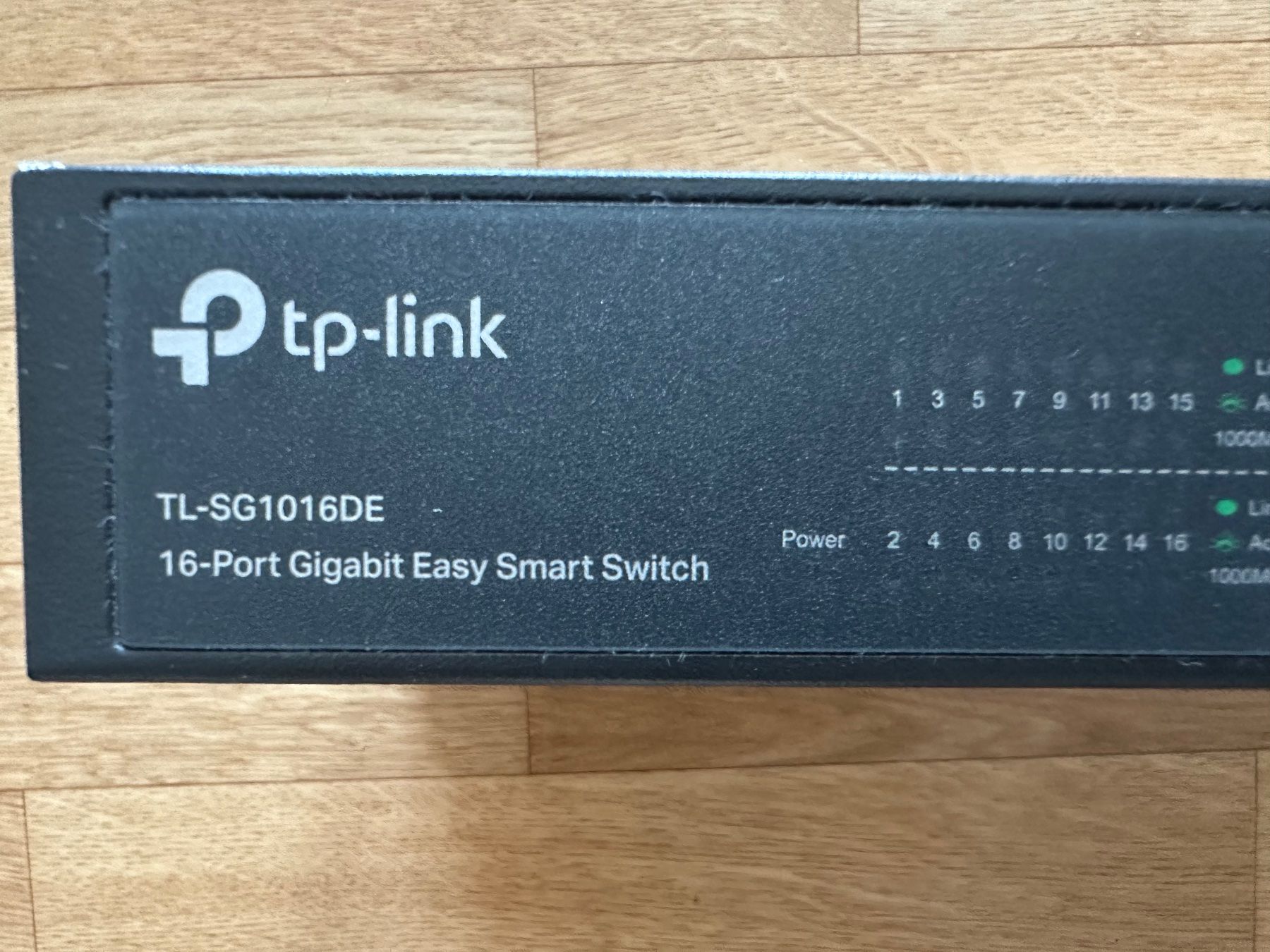 Hubs & Switches: TP-Link TL-SG1016DE 16-Port Switch – Gebraucht aus Frauenfeld von locito09 1