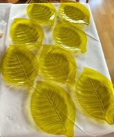 wunderschöne 8 Glasschalen blattförmig gelbgrün ca. 25cm