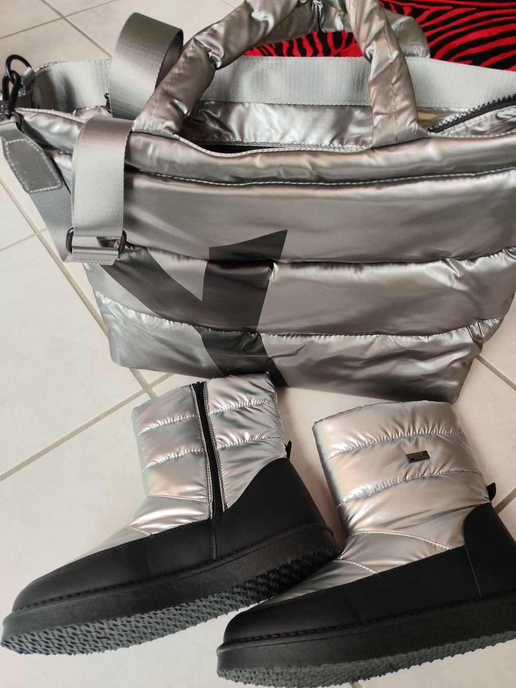 Damenschuhe: Neue Winter Stiefel mit Tasche NEU – Neu (gemäss Beschreibung) aus Bad Zurzach von sosa01 1