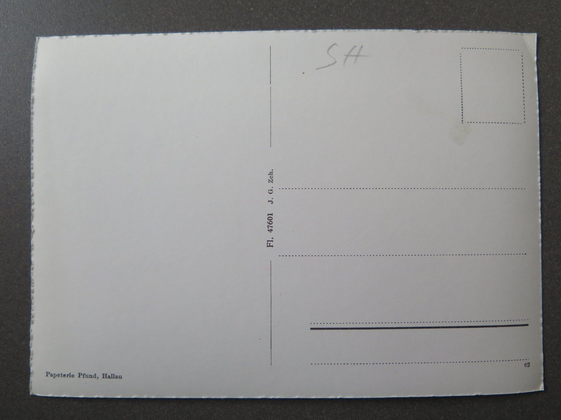 Cartes postales: HALLAU - FLUGAUFNAHME – D'occasion à Wittenbach par lipasal 1