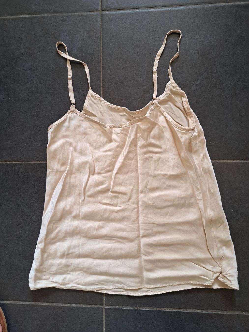Tops: Top Seide – Gebraucht aus Thalwil von sternenstaub369 1