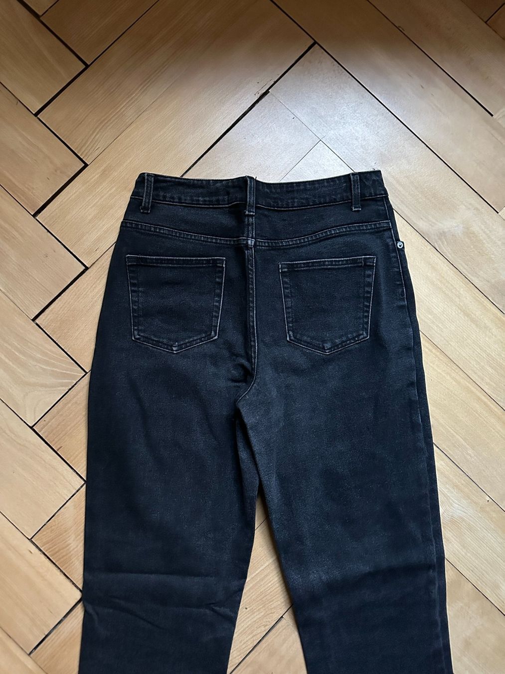 Jeans: EDITED - Mom Jeans schwarz 40 – Gebraucht aus Zürich von Diazaio 2