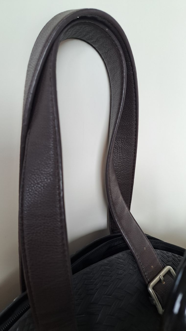 Obag Borse da donna: obag twist 2× – Usato da Schwarzenbach SG venduto da LoveBag 3