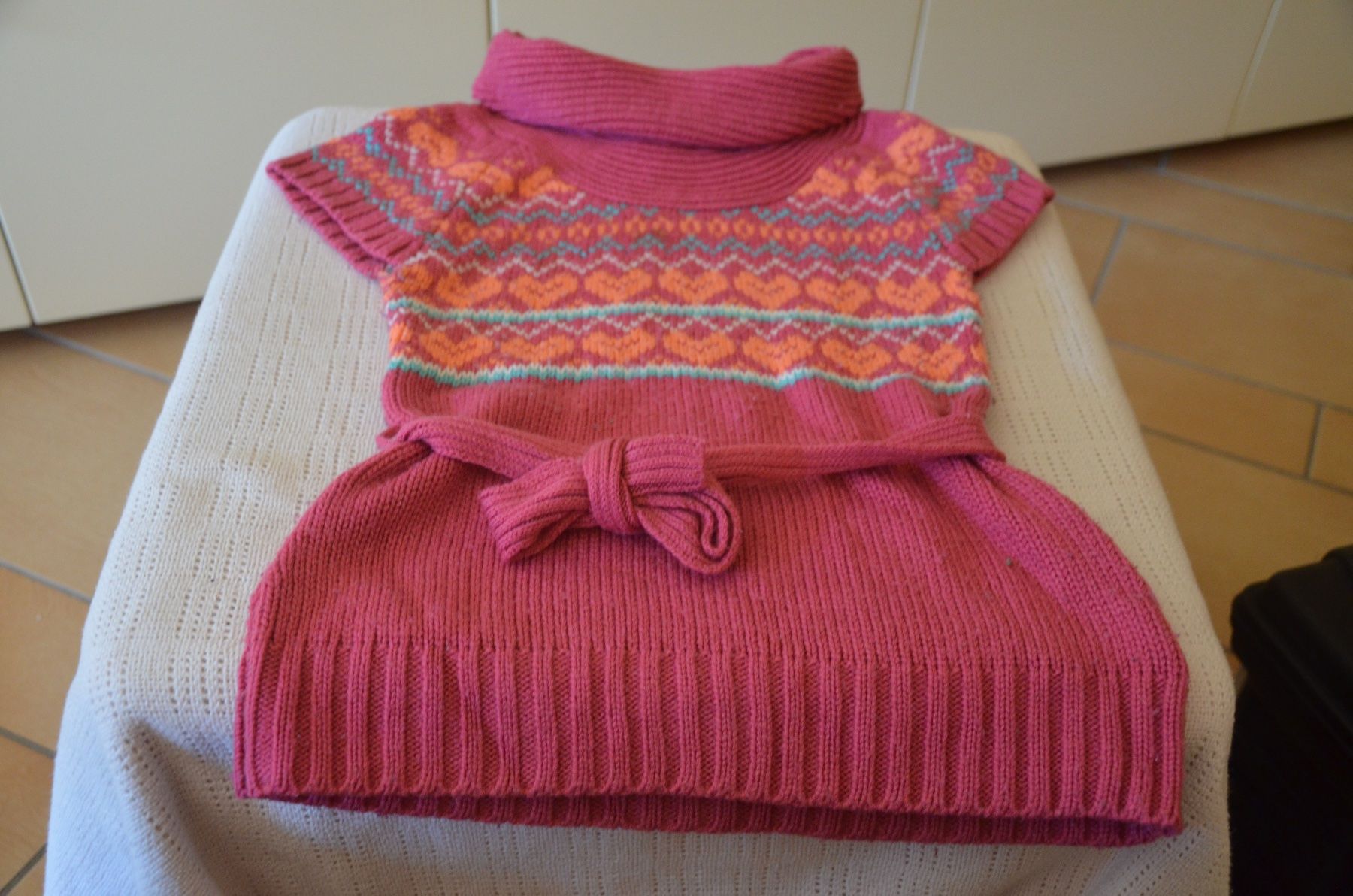 Altro abbigliamento per bambina: TAILLE 116 - GILET – Usato da Chiasso venduto da Dolly015