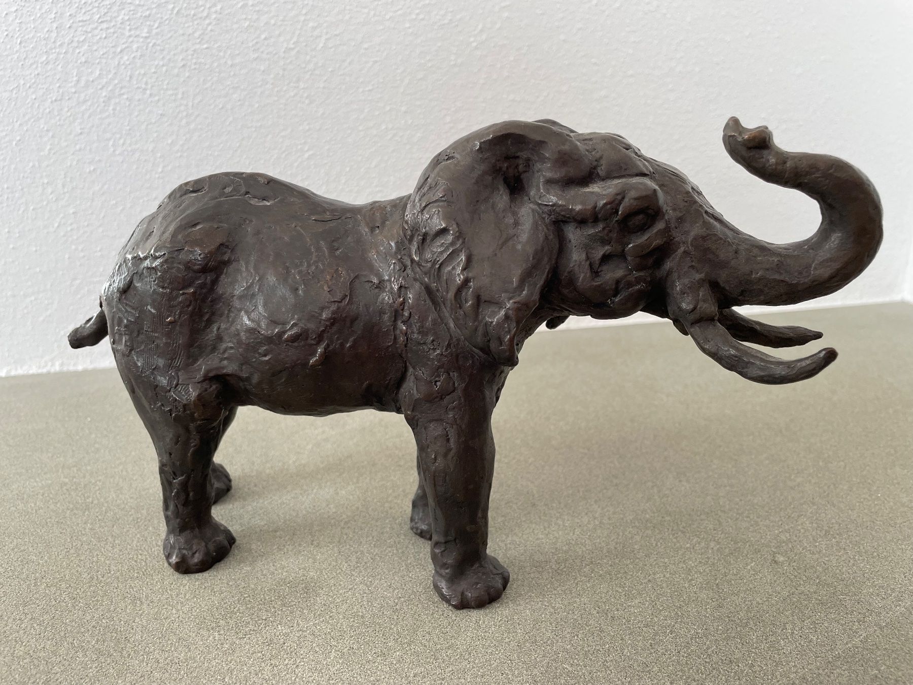Sculture & Statue: Handgemachte Skulptur Elefant aus Bronze – Nuovo (secondo la descrizione) da Schaffhausen venduto da Percilitor