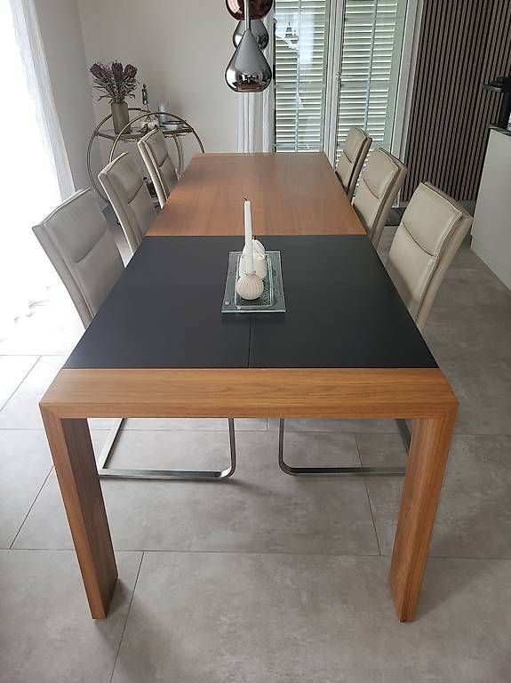 Set di tavolo e panche: Esszimmertisch mit 6 Lederstühlen (Schwinger) – Usato da Nottwil venduto da pgiani 1