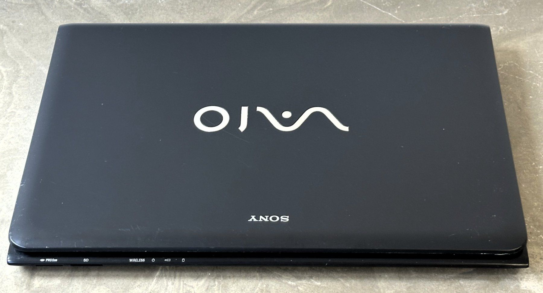Vaio Portables: SONY, VAIO, Personal Computer, Model SVE171C11M, orgi. Kabel – D'occasion à Zürich par alocinnovregnes 4