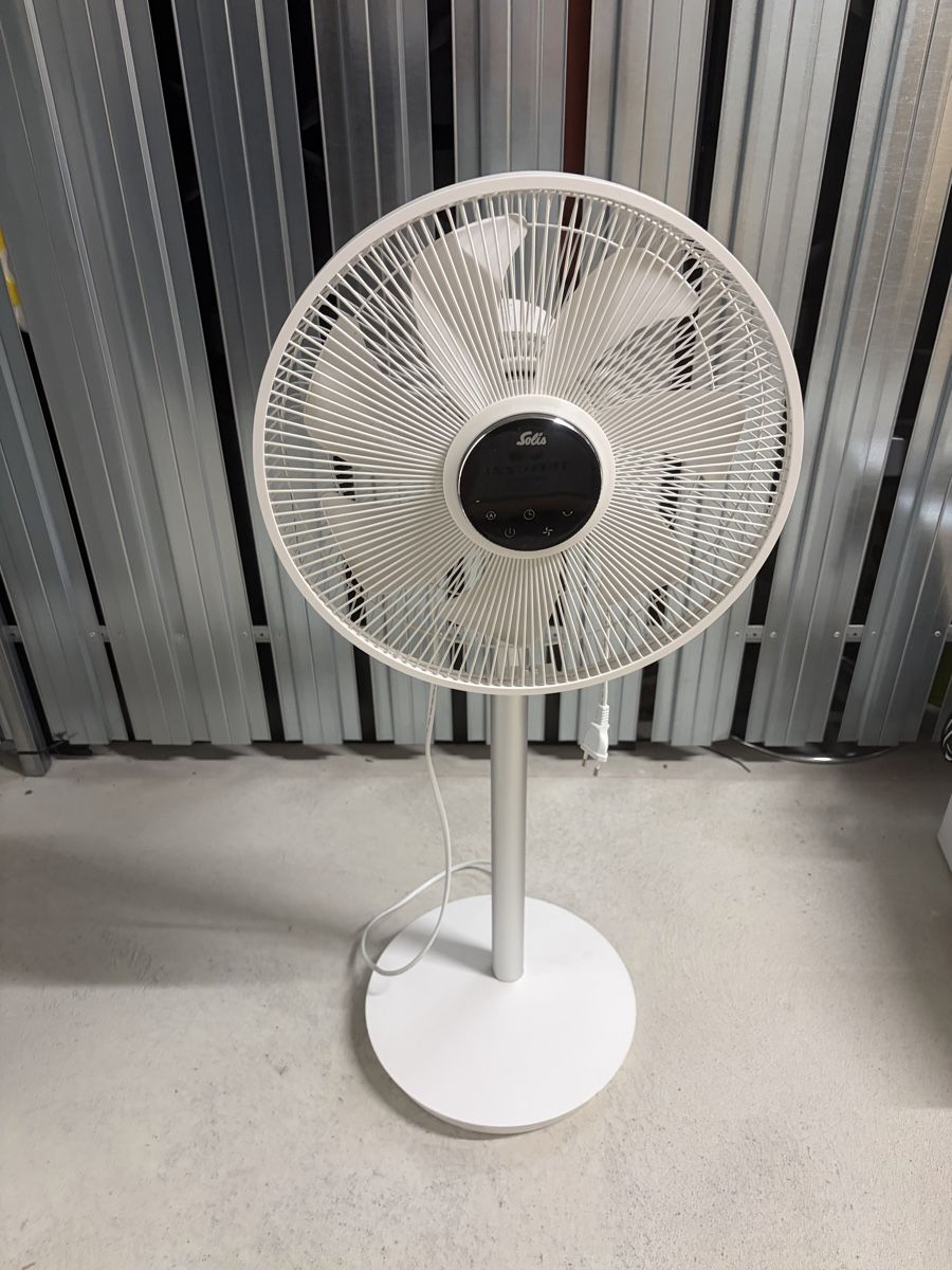 Solis Ventilatori: Solis Standventilator weiss guter Zustand – Usato da Wettingen venduto da rschibli01 1