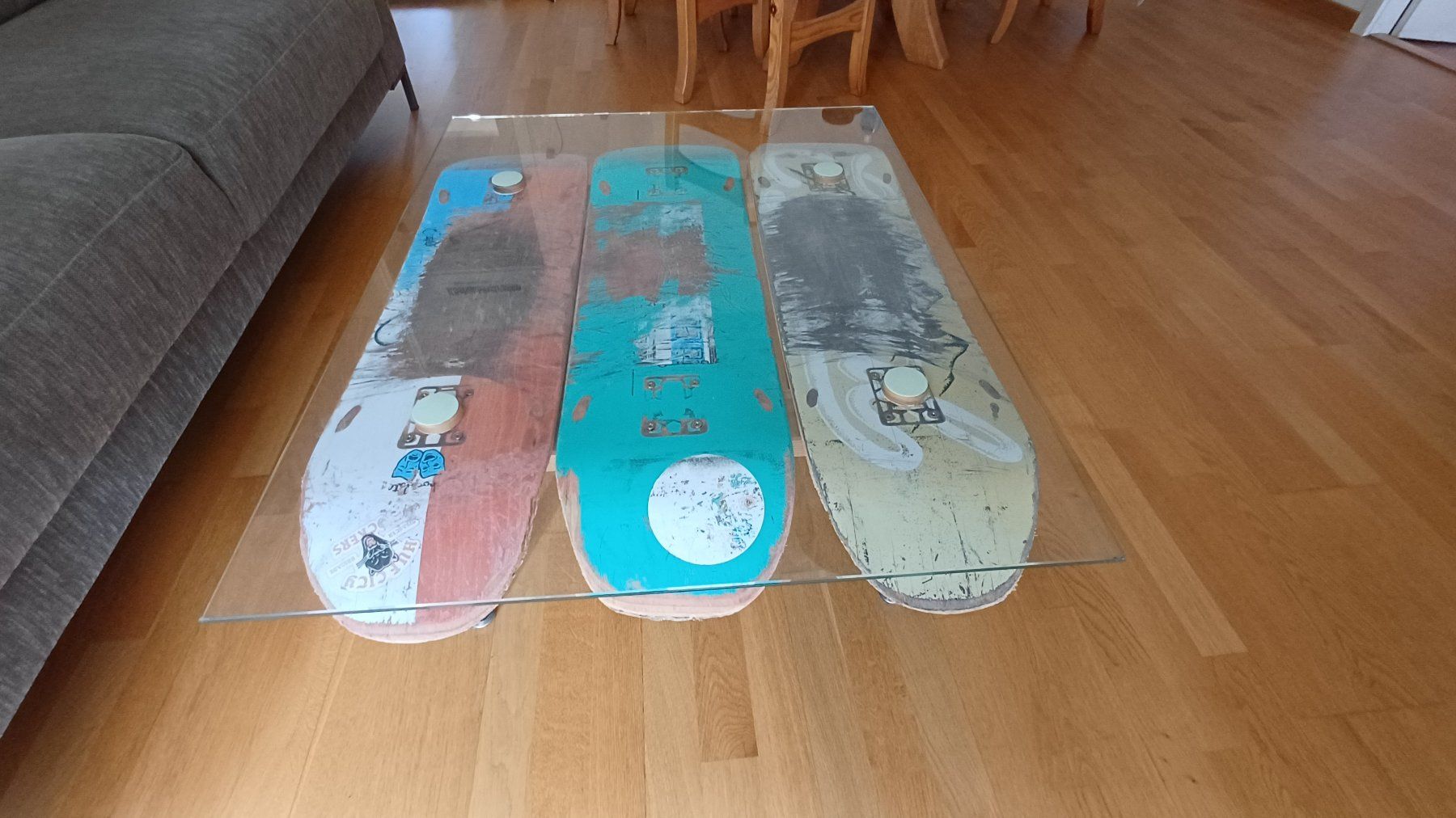 Tavoli: DYI Beistelltisch aus Skateboards – Usato da Zürich venduto da ste_wyg7 1