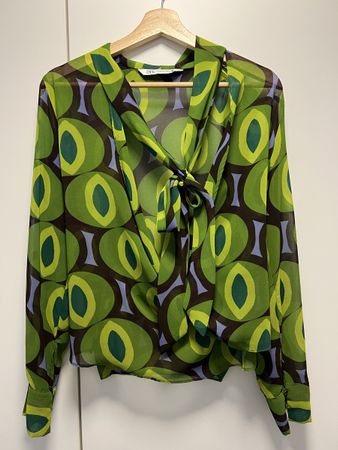 Zara blouse 80s style, size M