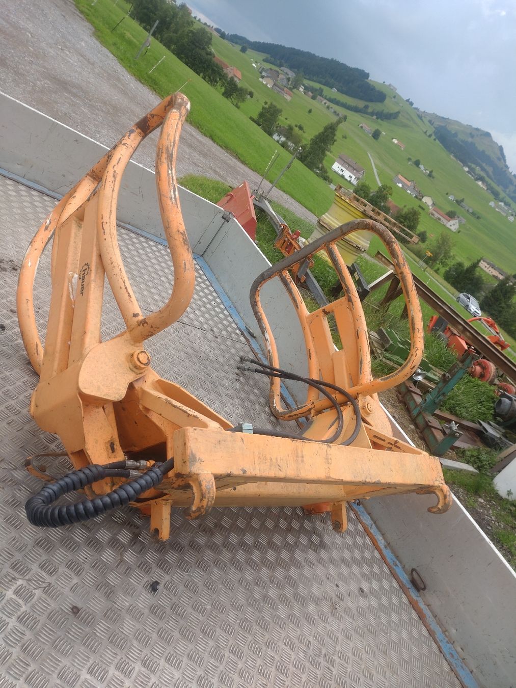 Pinze: Rundballenzange – Usato da Appenzell venduto da puch913 1