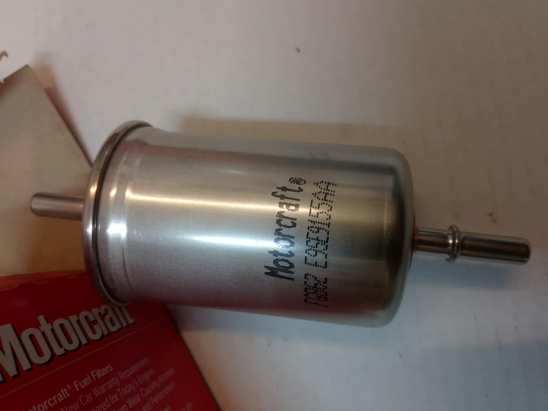 Ford Tutti pezzi di ricambio auto: Motorcraft FG862 Kraftstofffilter - 3723164 Ford Transit – Nuovo e nell'imballaggio originale da Laupen ZH venduto da SportcarsLaupen 1