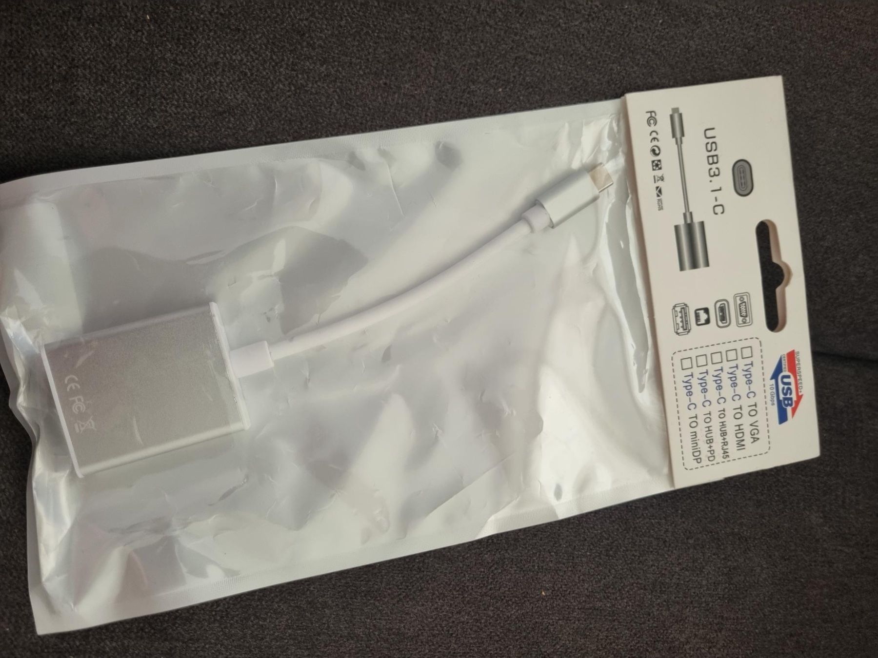 Laufwerke & Adapter: Adapter VGA auf USB-C – Neu und originalverpackt aus Igis von Marcaupign