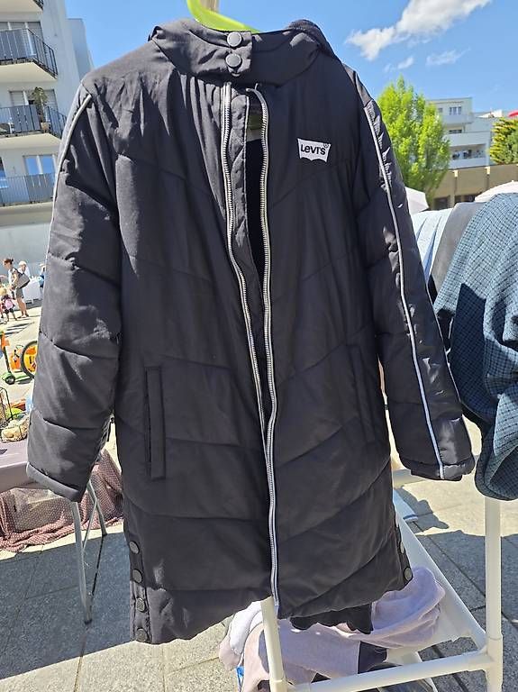 Vestes: Levis Jacke – D'occasion à Adliswil par menielm 2