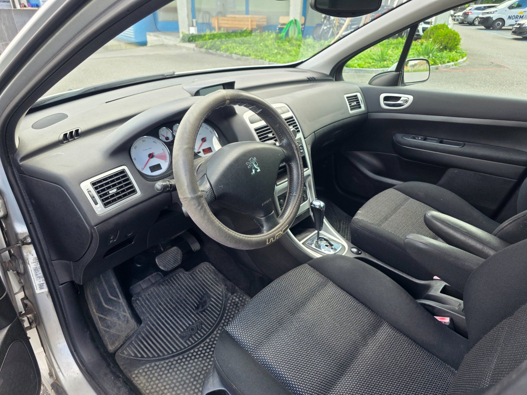 Peugeot Automobili: Peugeot 307 SW 2.0 HDI Automatic – Usato da Aarberg venduto da power80 6