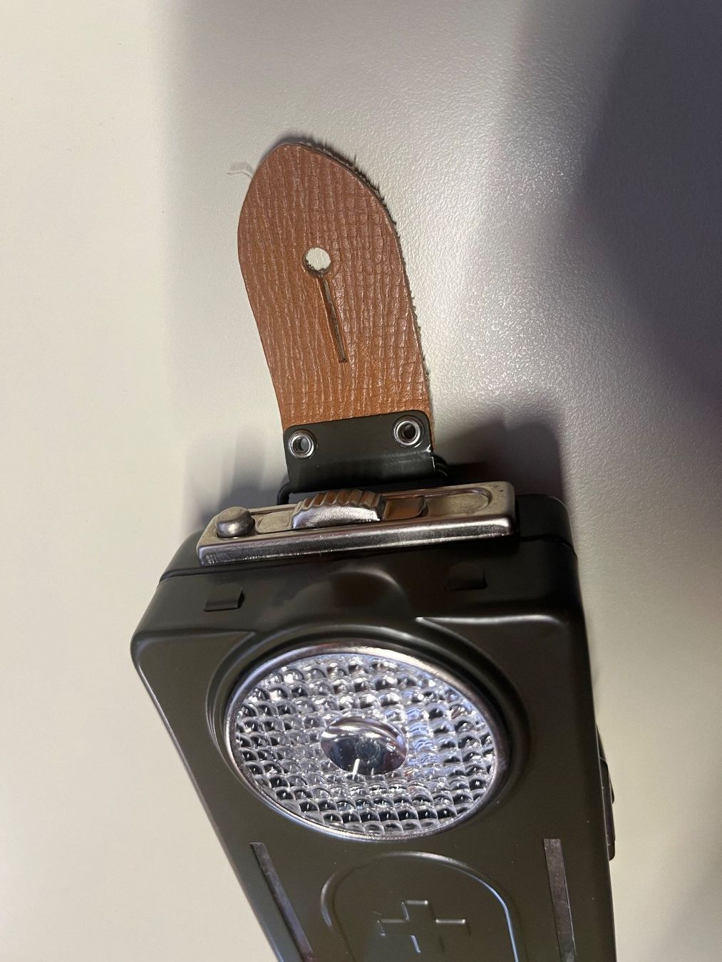 Schweizer Armee Lampen: neue original schweizer Militär Taschenlampe – Neu (gemäss Beschreibung) aus Büren zum Hof von alfi6068 3