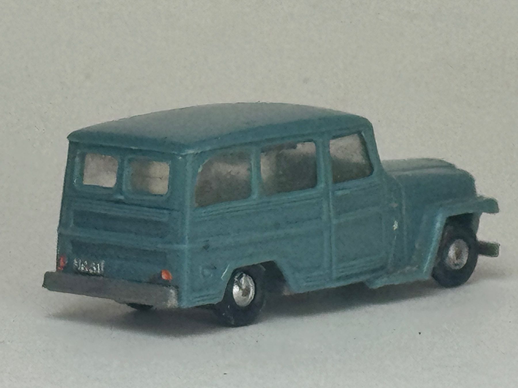 Herpa Modellini d'auto: GB- Jeep Wagon graublau – Usato da Elm venduto da Wikmtz 1