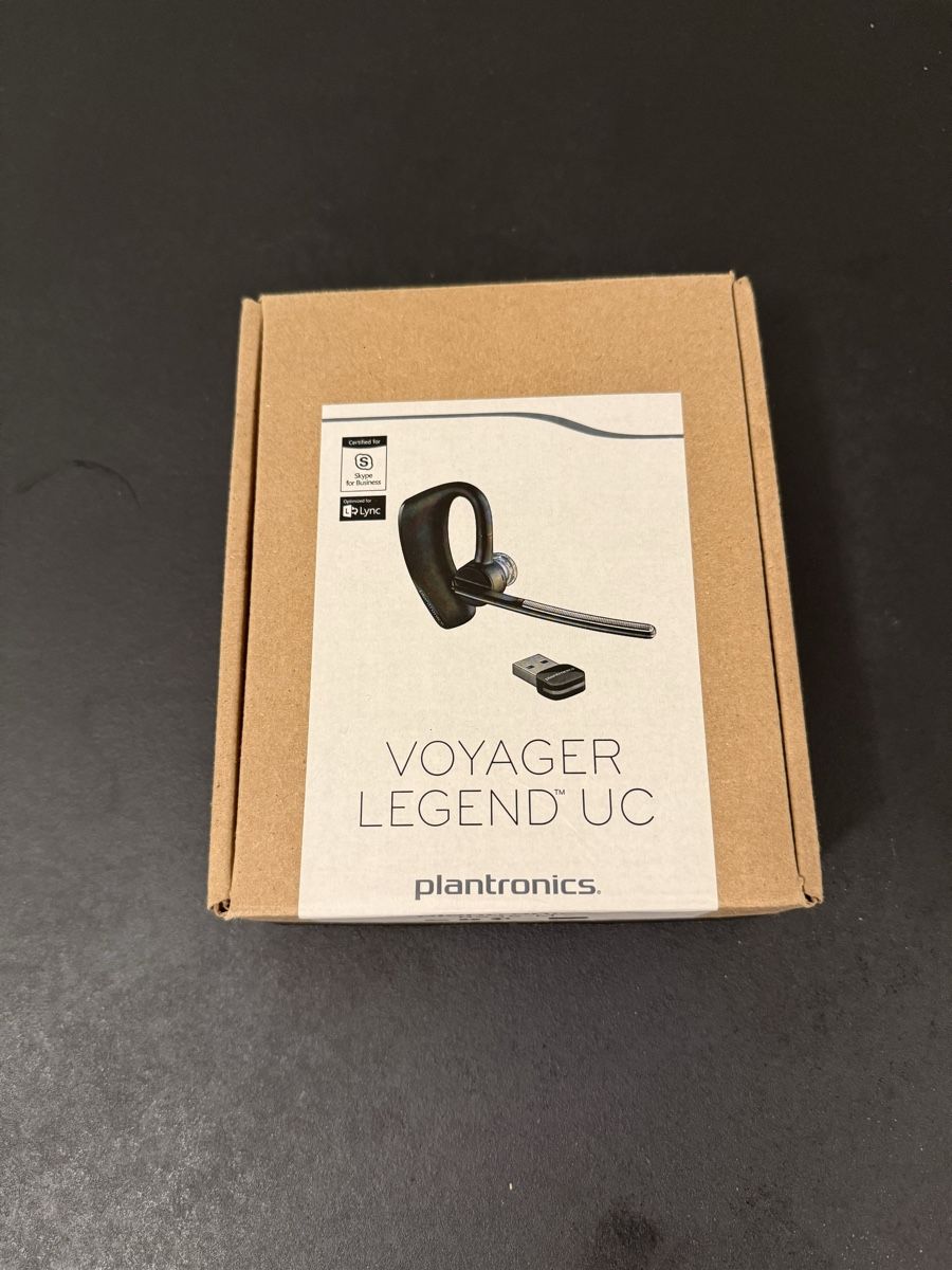 Plantronics Cuffie: Plantronics Bluetooth Headset – Nuovo (secondo la descrizione) da Münchenstein venduto da bloombluem 1