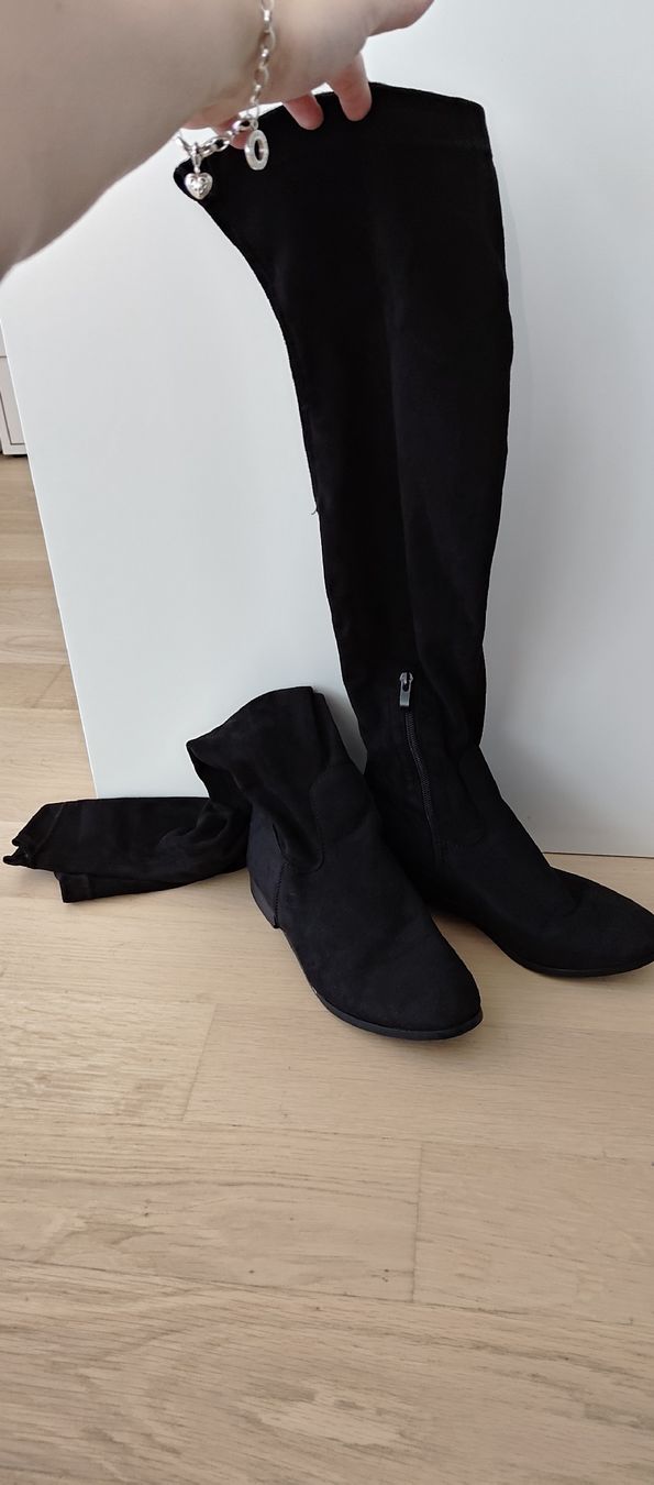Scarpe da donna: Schwarze stoff Stiefel | Grösse 38 – Usato da Schwerzenbach venduto da VityaCrafts 1