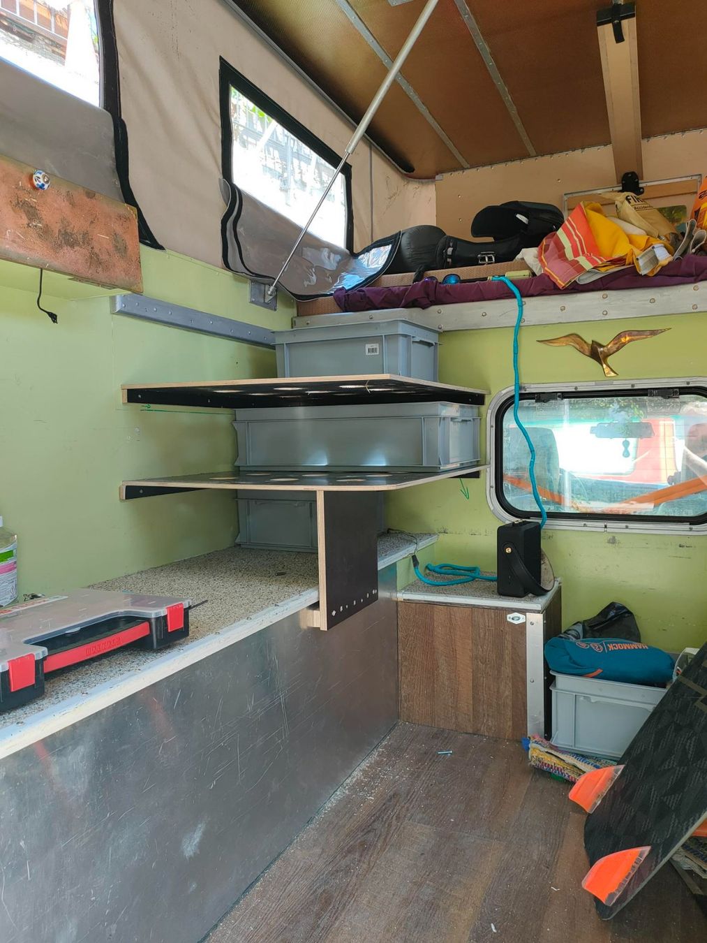 Camping Fahrzeuge: Wohnkabine Four Wheel Camper Wildcat – Gebraucht aus Zürich von Kampfsalami87 7