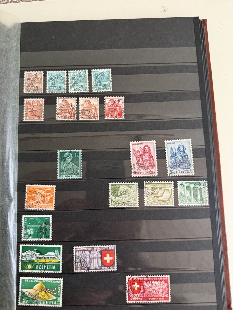Alle Briefmarken: Album Schweiz ab Alt  – Gebraucht aus Murgenthal von Tina_4055