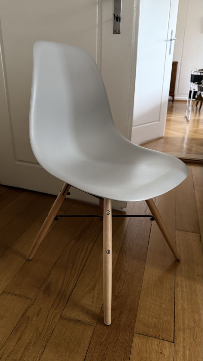 Sedie: Vitra Style Stühle – Usato da Winterthur venduto da manzoele 2