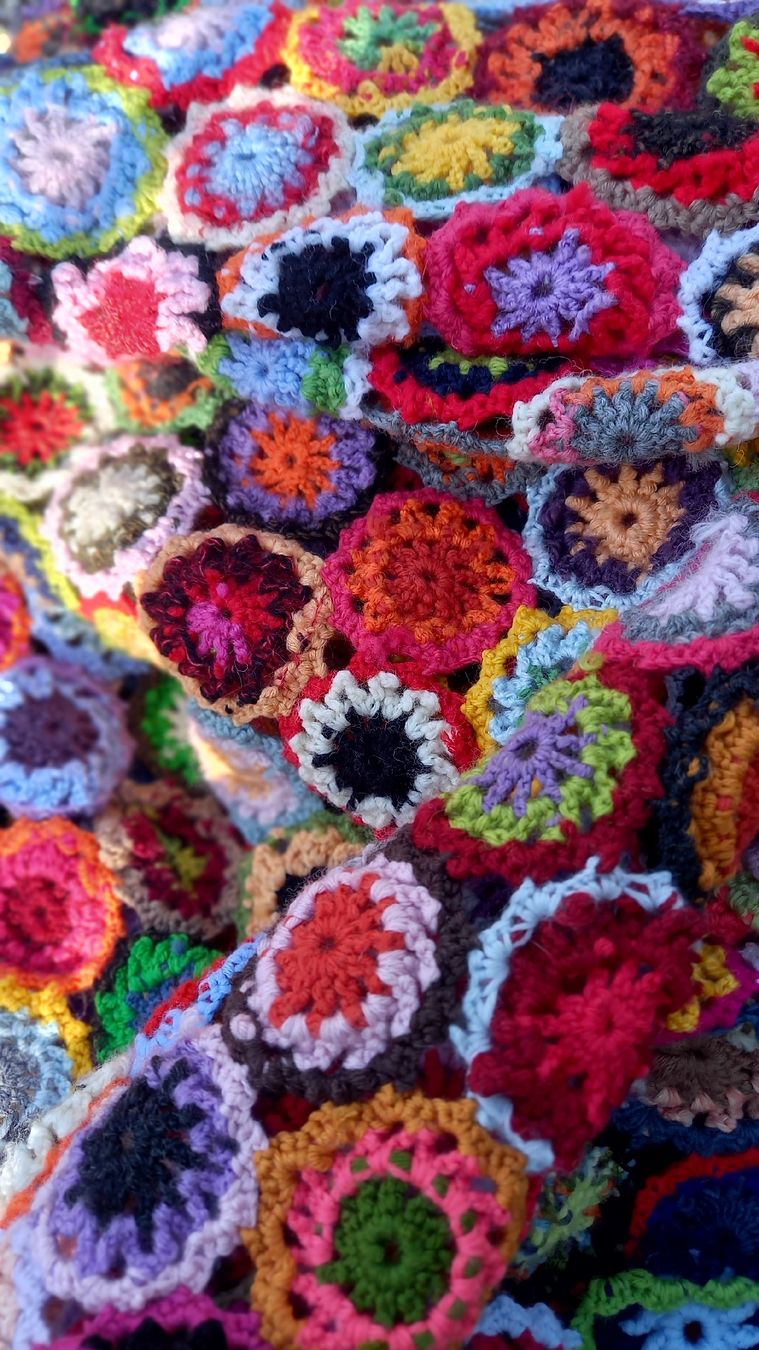 Coperte: Decke, Häkeldecke, Bettdecke – Nuovo e nell'imballaggio originale da Vogorno venduto da fra_k22j 1